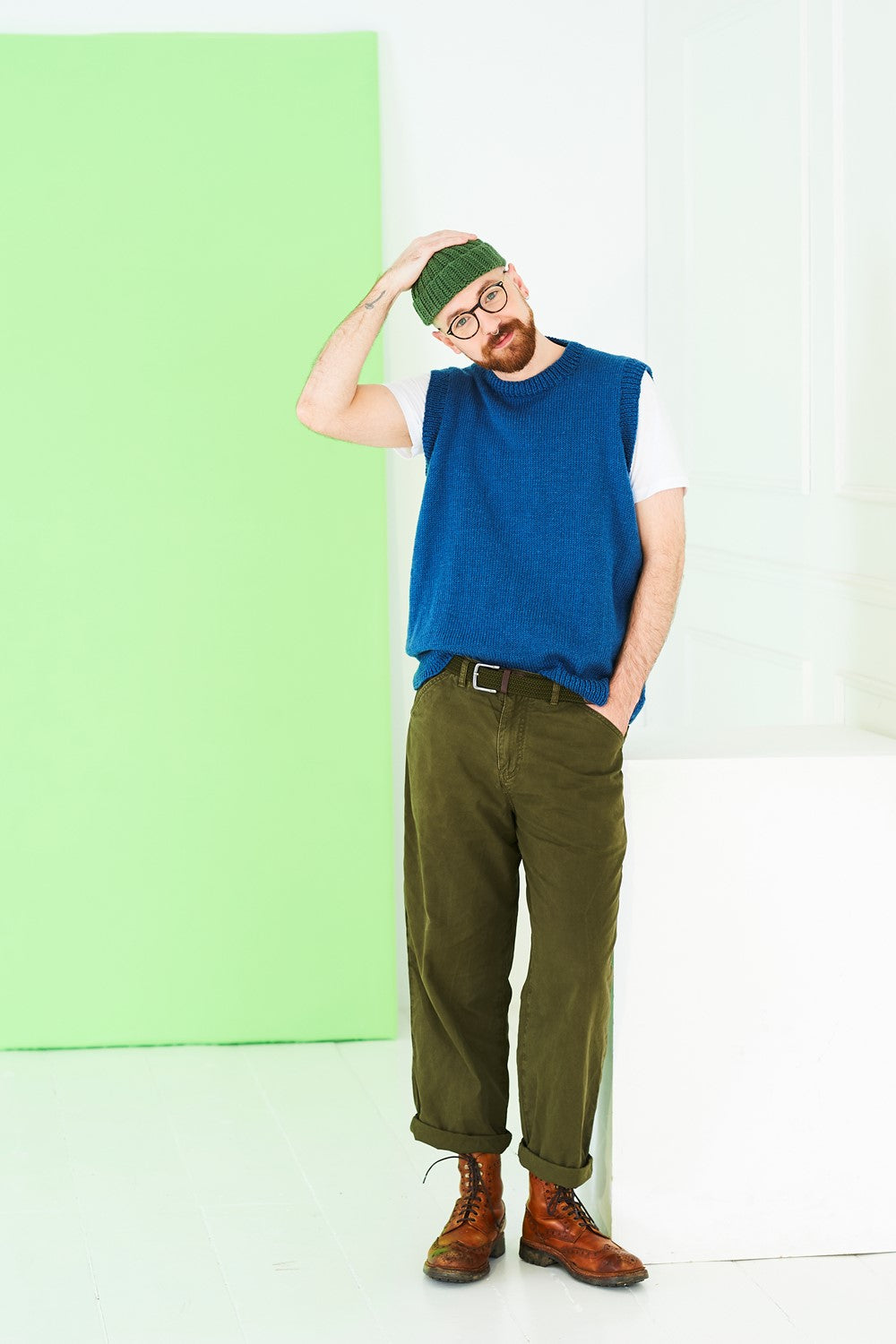 Stylecraft Bambino Pattern 10234 - Mens Tank Tops - image 2