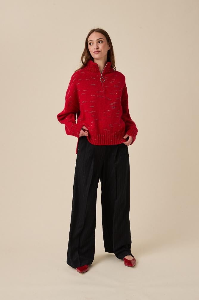 Sirdar Knitting Pattern 10962 - Flashpoint Zip Sweater in Embers