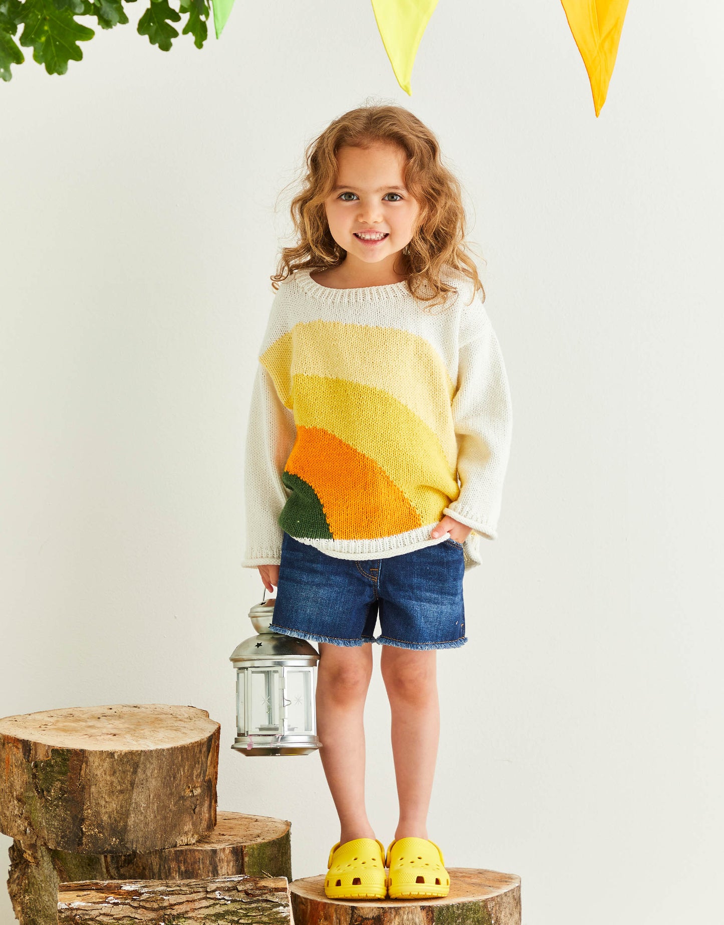 Sirdar Pattern 2592 - F029 Sunrise Kingdom Sweater - Product image