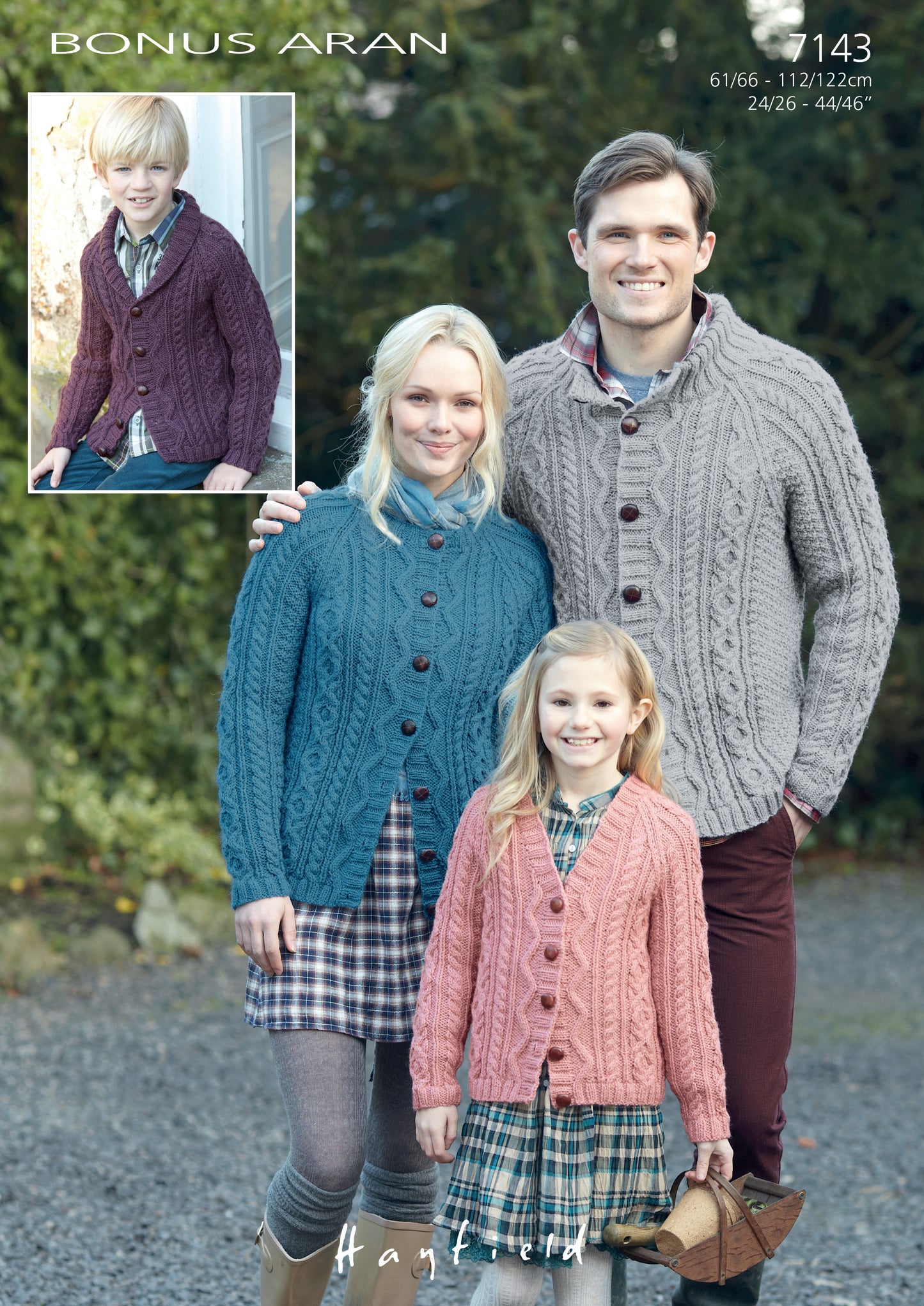 Sirdar Pattern 7143 - Bonus Aran with wo