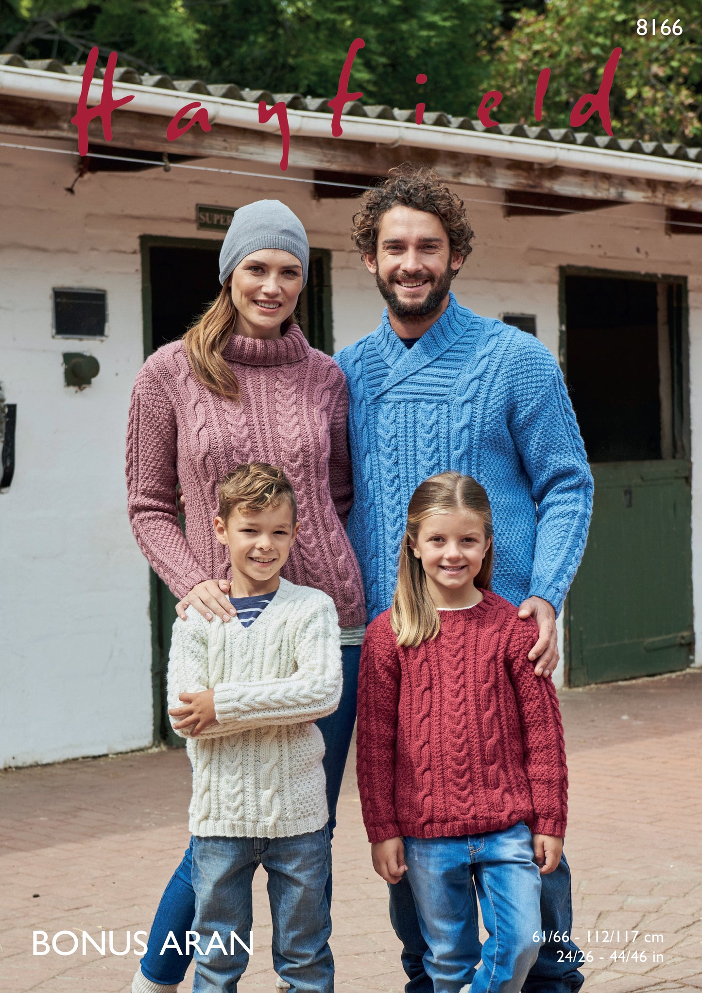 Hayfield Pattern 8166 - Hayfield bonus aran with wool - Product image