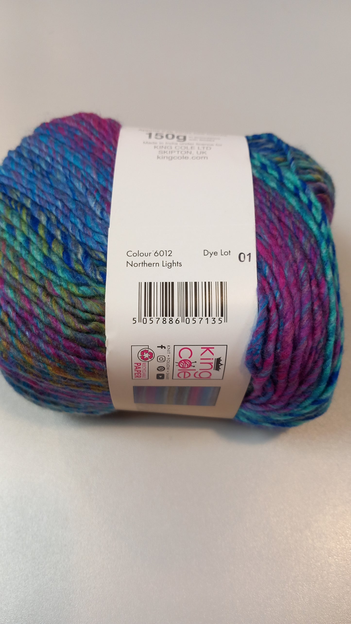 King Cole yarn - texture detail