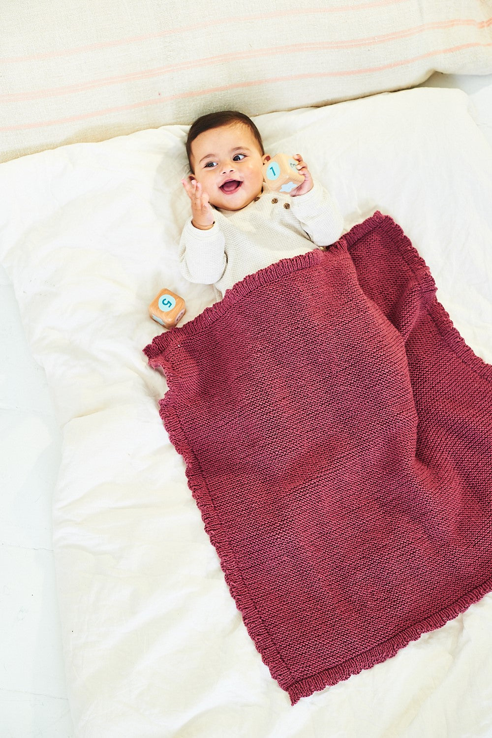 Stylecraft Bambino Pattern 10238 - Baby Blankets - image 2