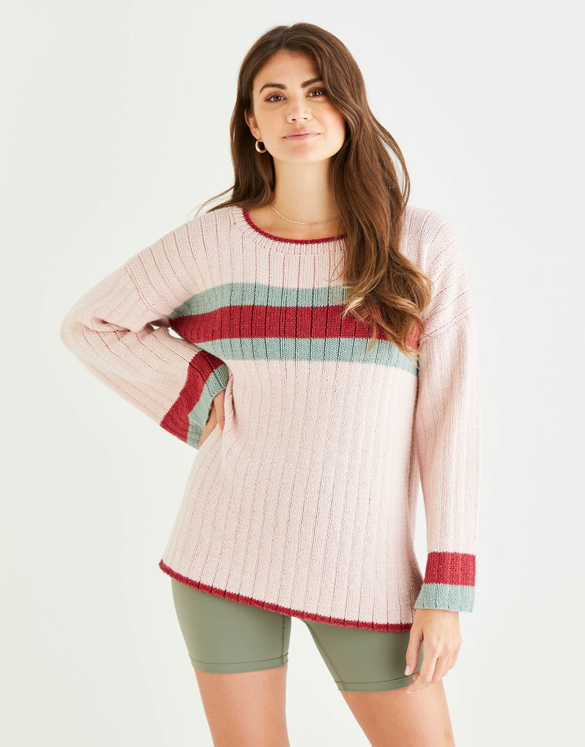 Sirdar Pattern 10556 - F005 Bell Sleeve 