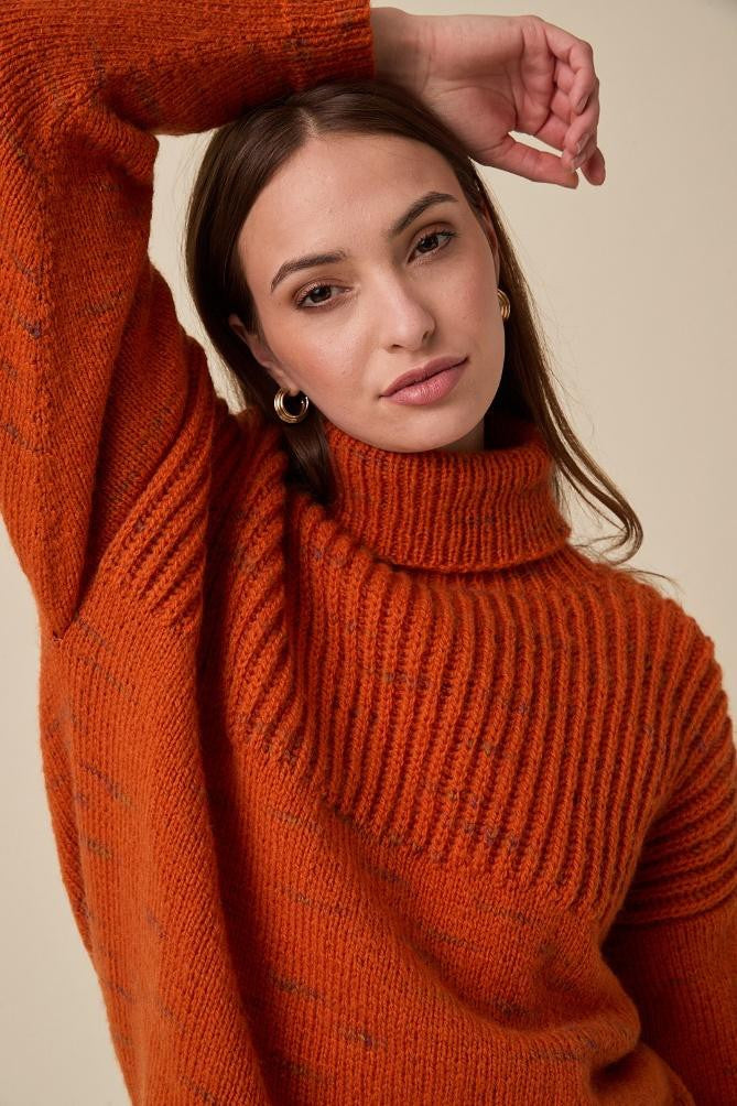 Sirdar Knitting Pattern 10964 - Comet Roll Neck Sweater in Embers