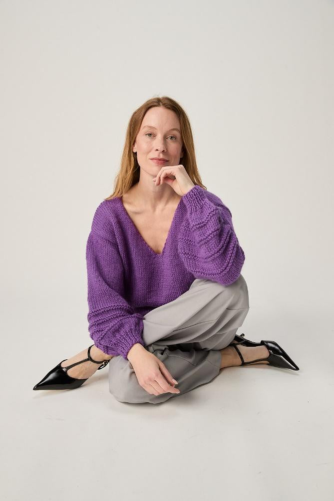 Sirdar Knitting Pattern 10970 - Perennial Sweater in Loveful Bio Blend Chunky