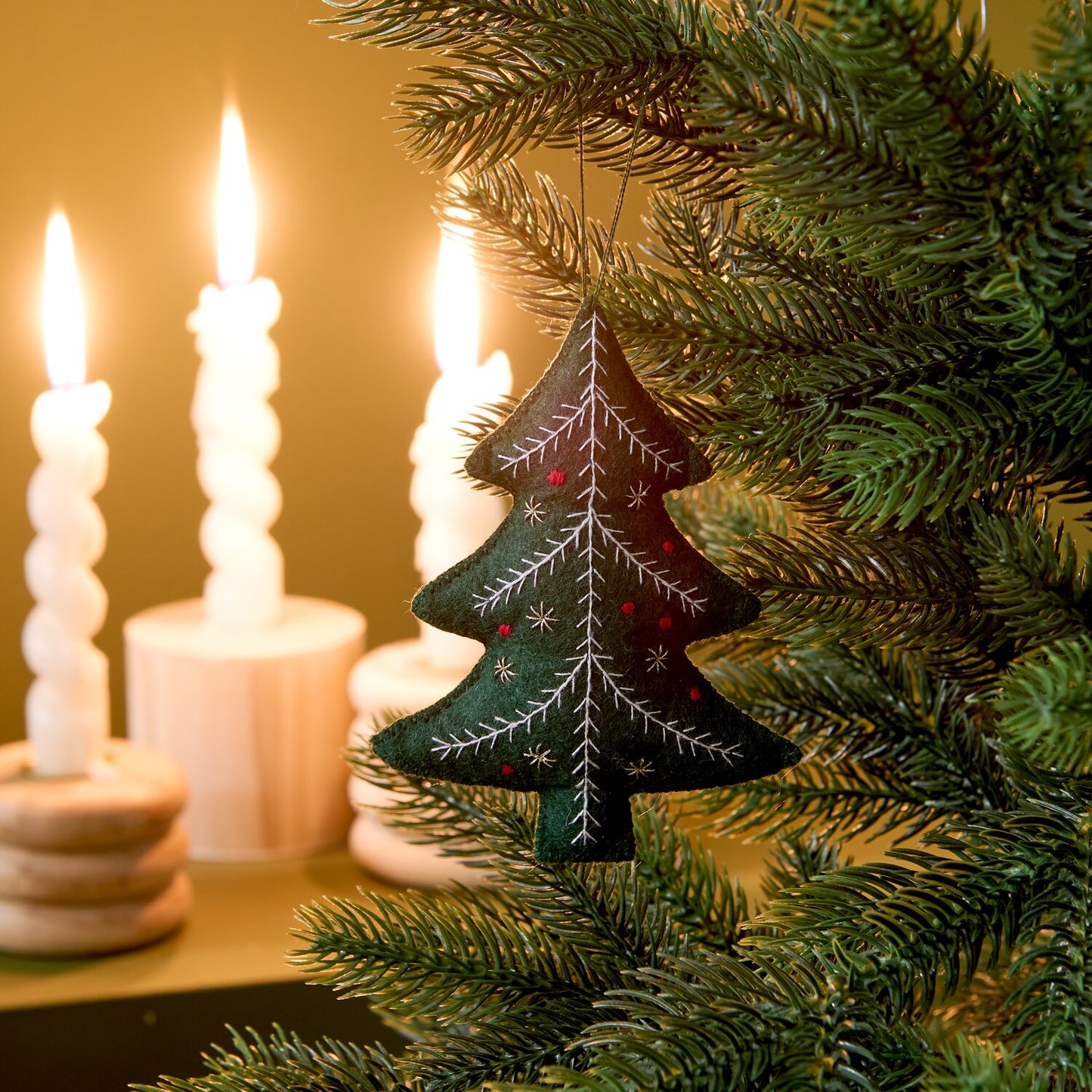 Rico Embroidery Kit - Felt Ornament - Christmas Tree