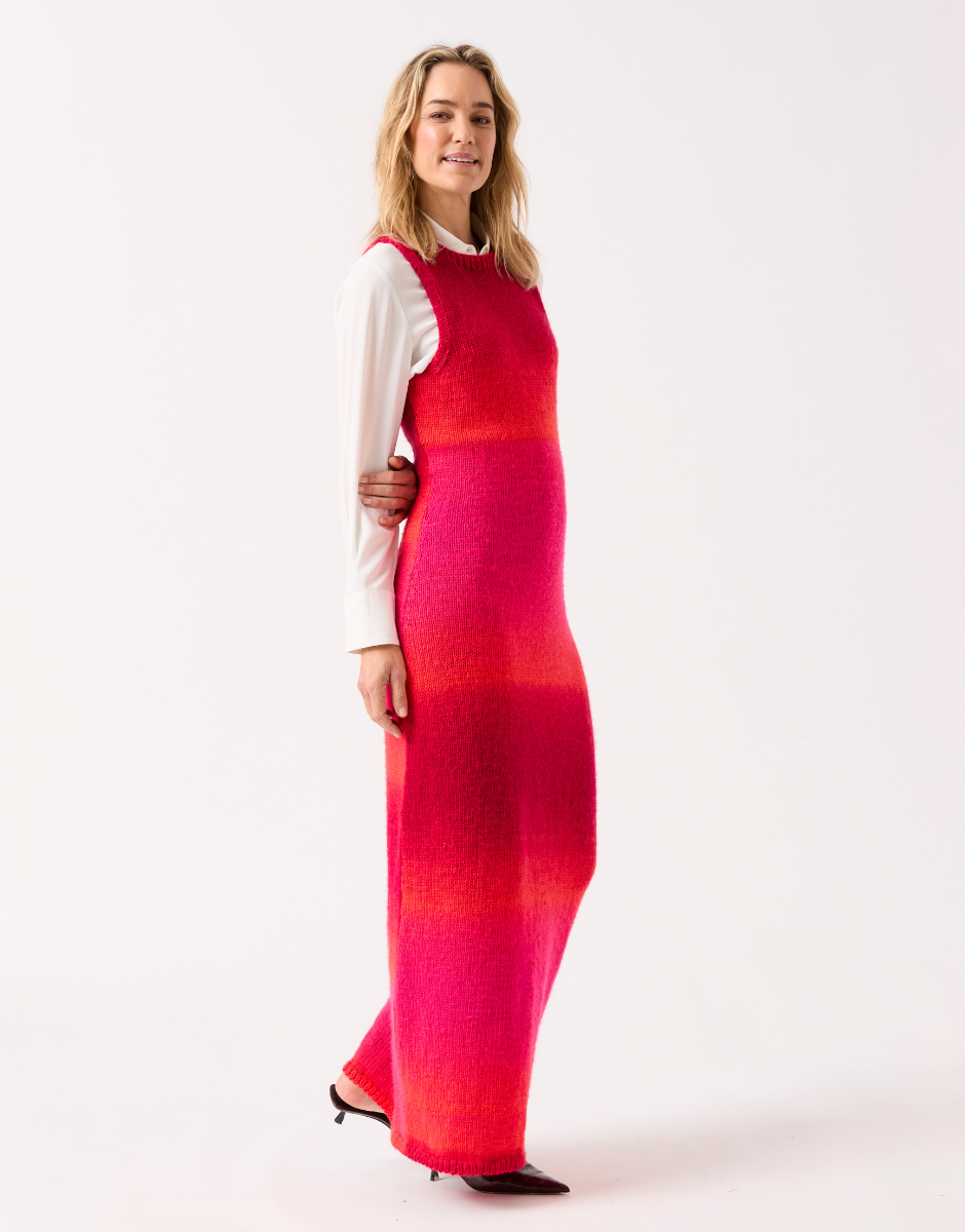 F262 Sleek Sleeveless Maxi