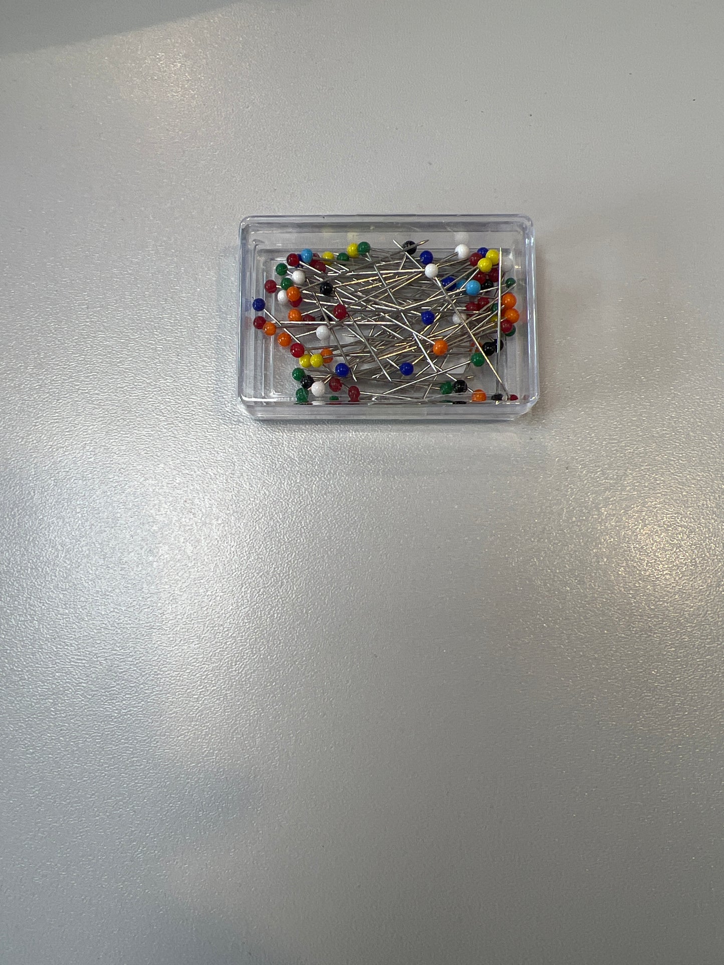 Glass head pins
