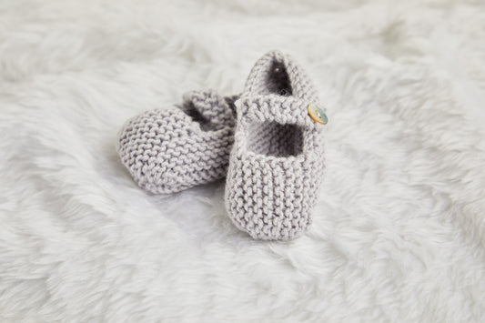 Sirdar Pattern 563 - Snuggly Favourites - Product image