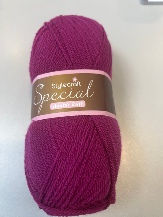 Stylecraft Special DK in Boysenberry — 100% Premium Acrylic, DK (Double Knitting), 100g