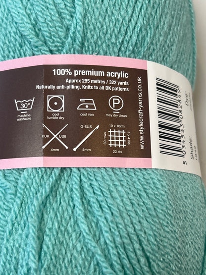 Stylecraft Special DK in Spearmint — 100% Premium Acrylic, DK (Double Knitting), 100g