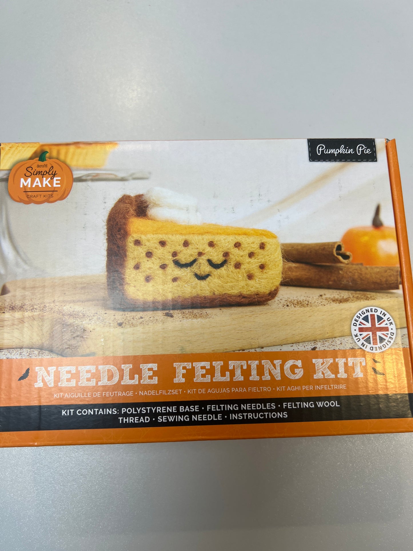 Simply Make.  Pumpkin Pie Needle Felting Kit