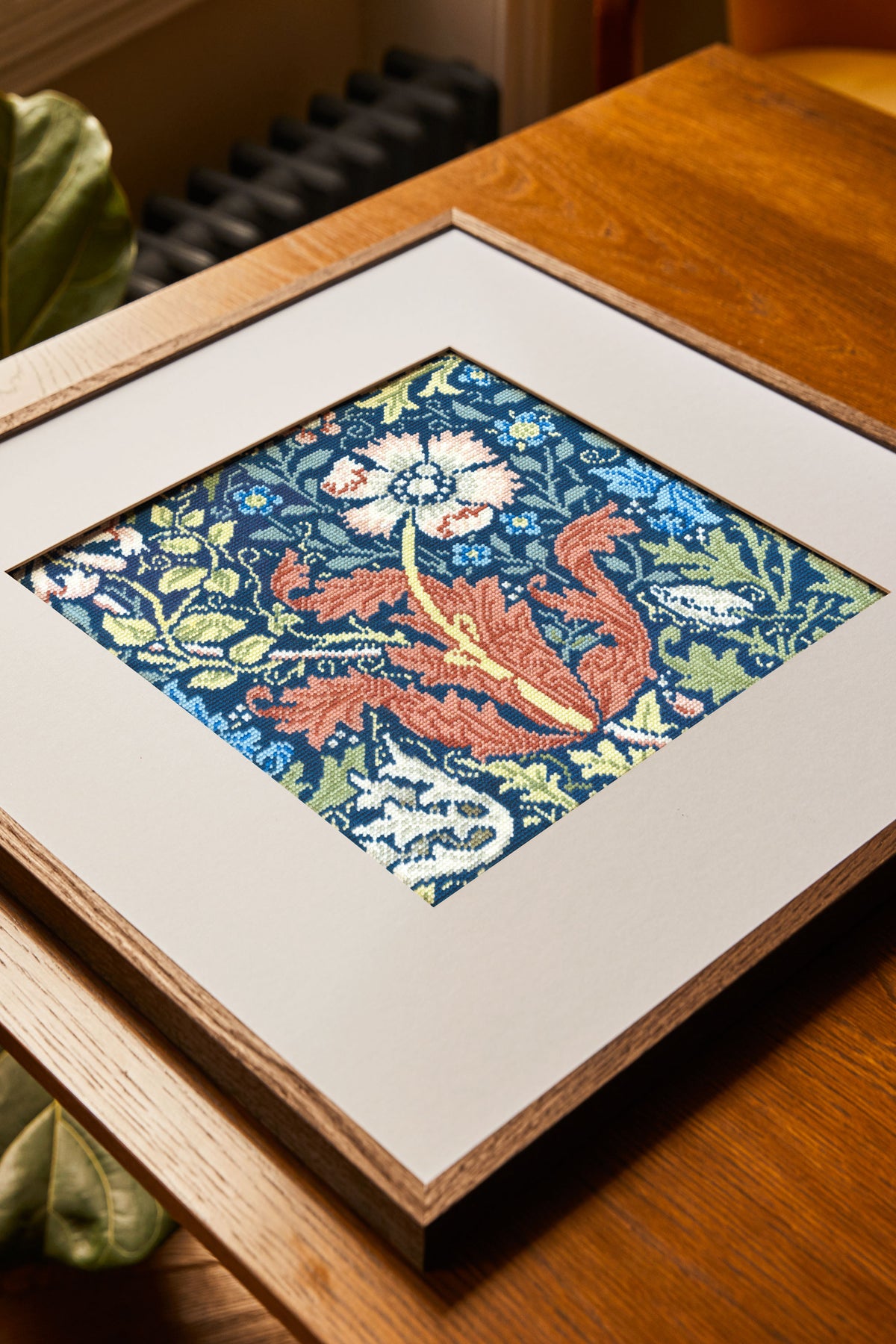 DMC V&A Tapestry Kit. William Morris - Compton