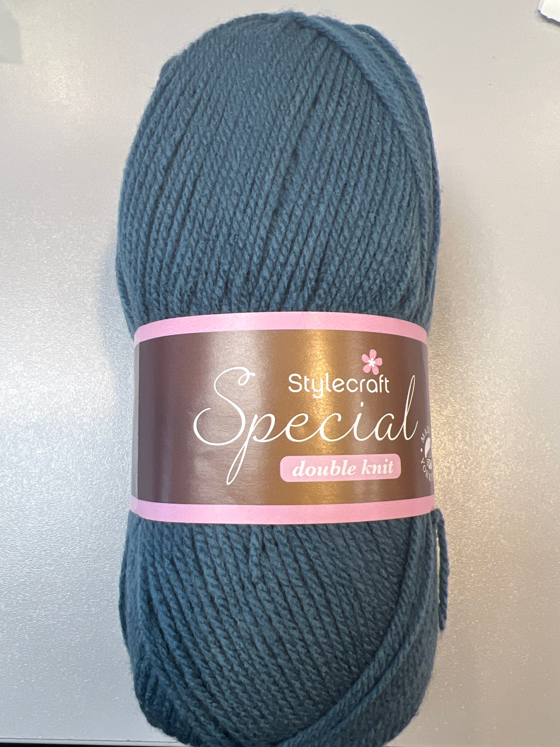 Stylecraft yarn in blue - close up detail