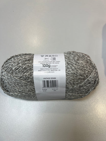 King Cole yarn - texture detail