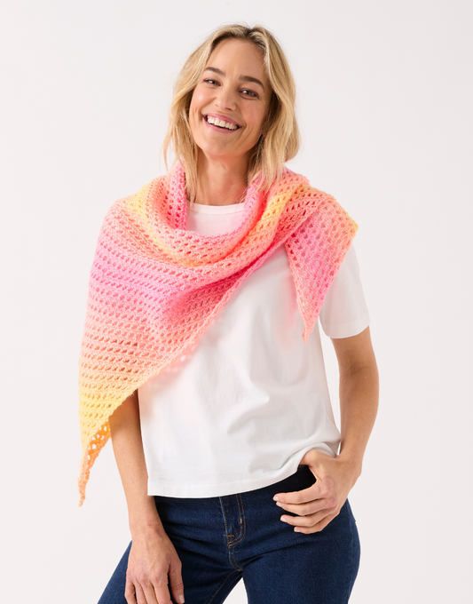 Sirdar F262 Crochet Shawl in One