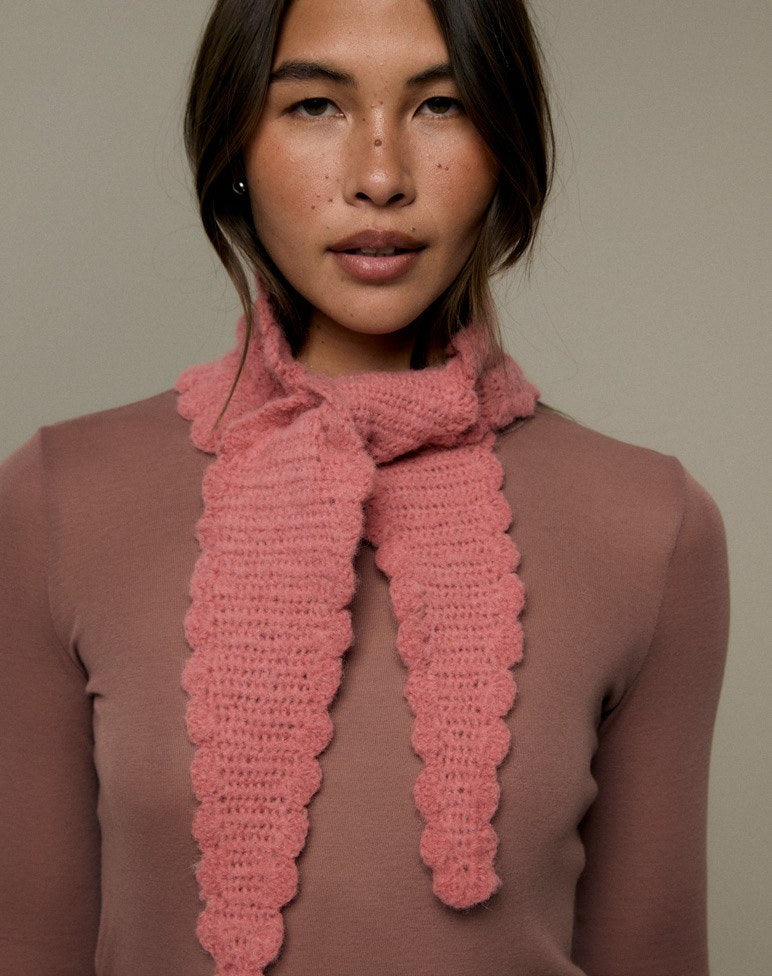 Mode at Rowan Pattern 134 - Ornella Neckerchief