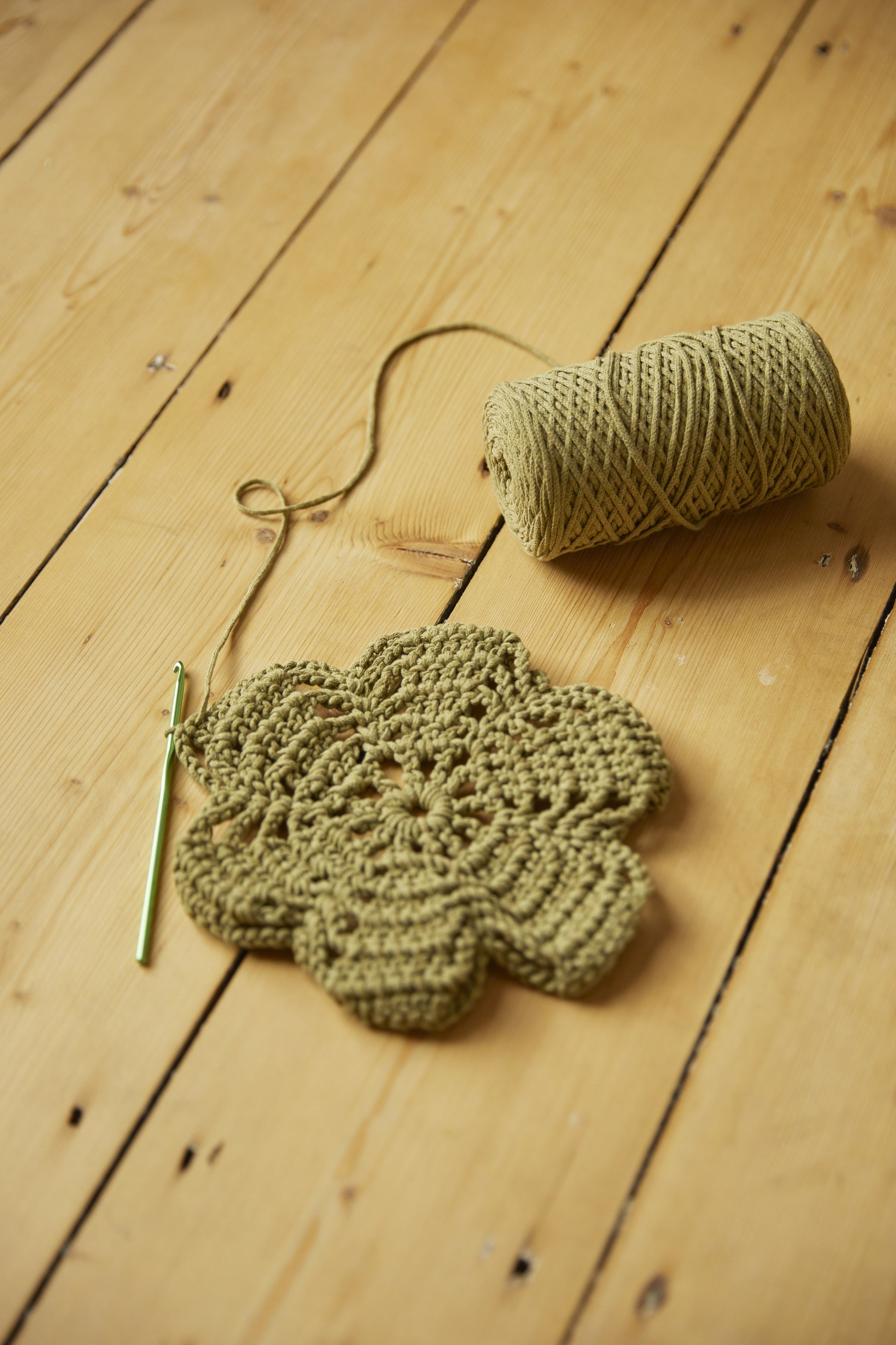DMC The Breathe Deep Table Mats Crochet Kit