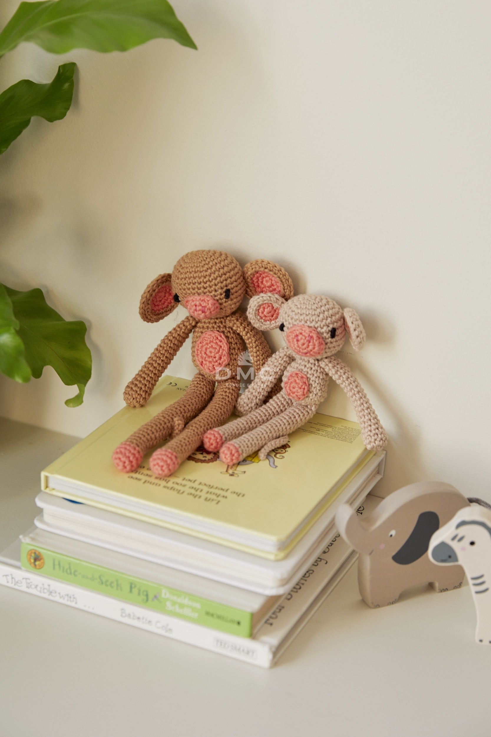 DMC Monkey Friends Crochet Kit