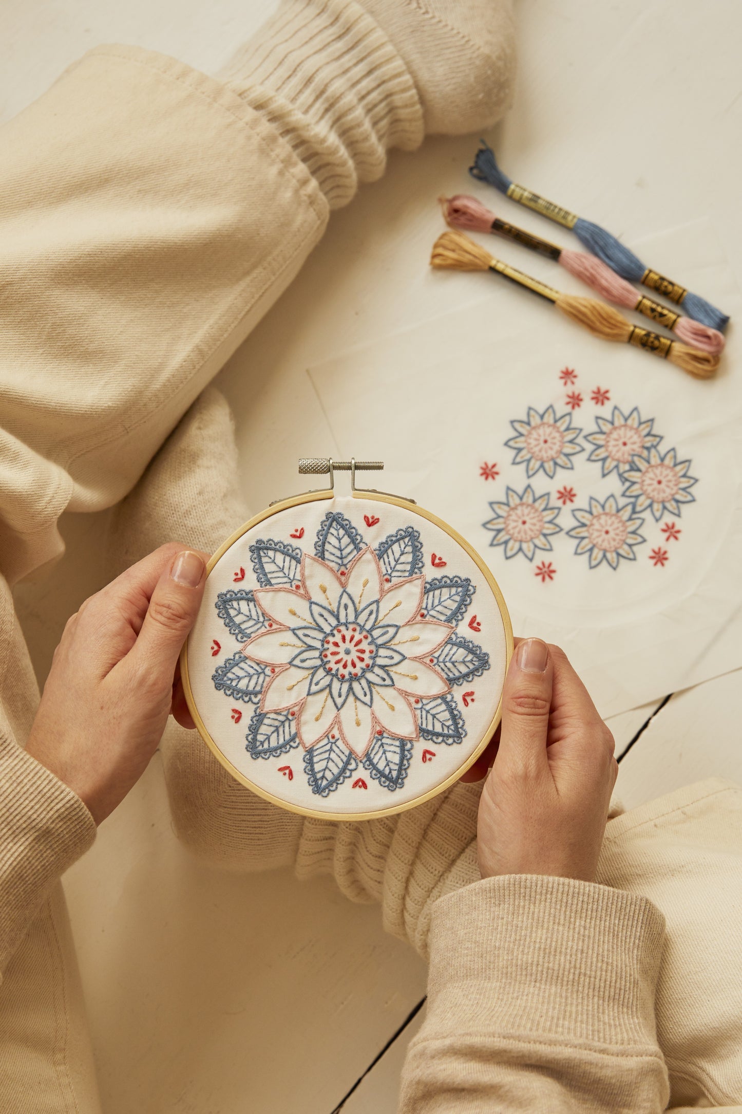 DMC The Mindful Mandala Emboridery Duo Kit
