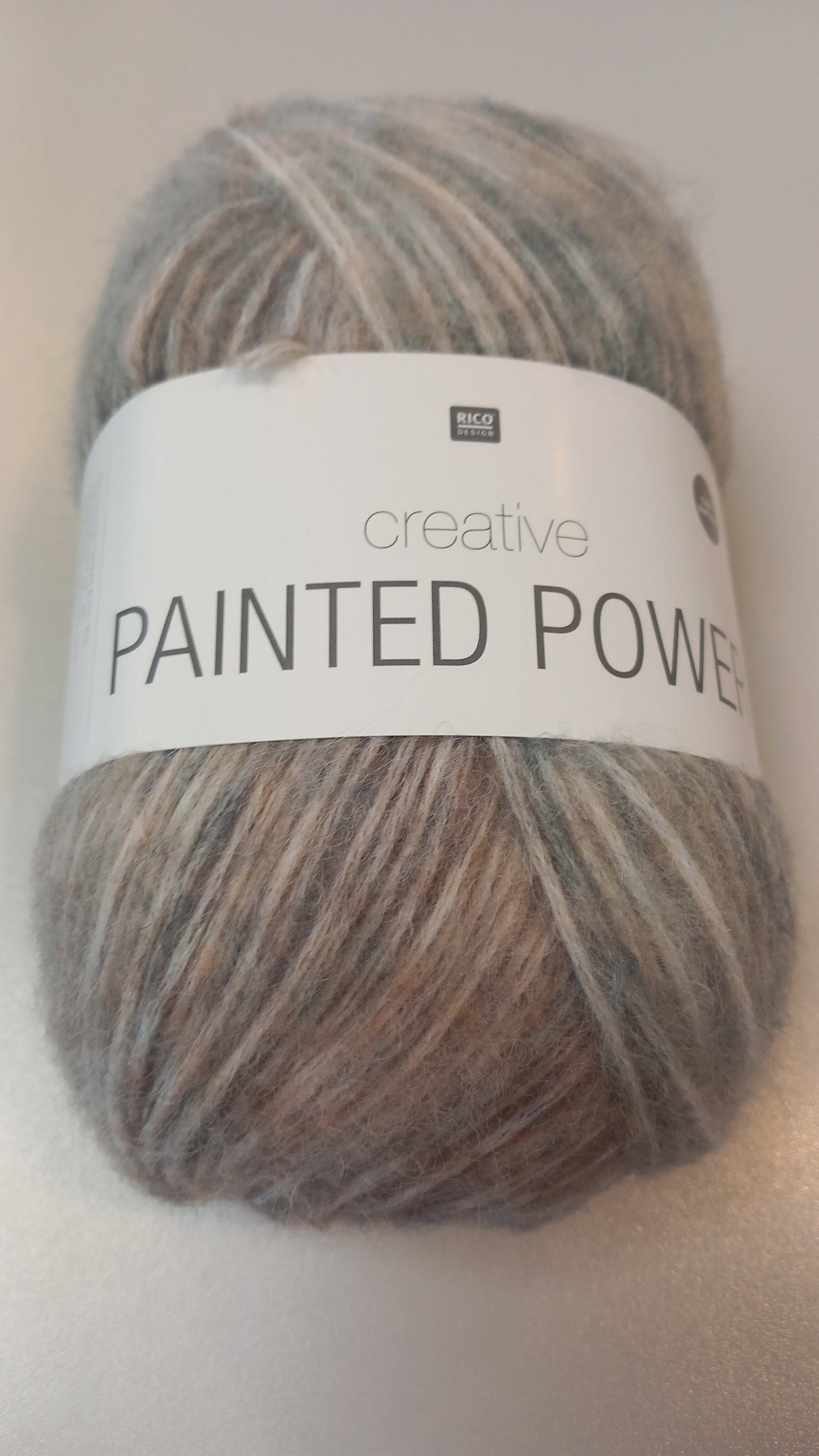Knitting yarn
