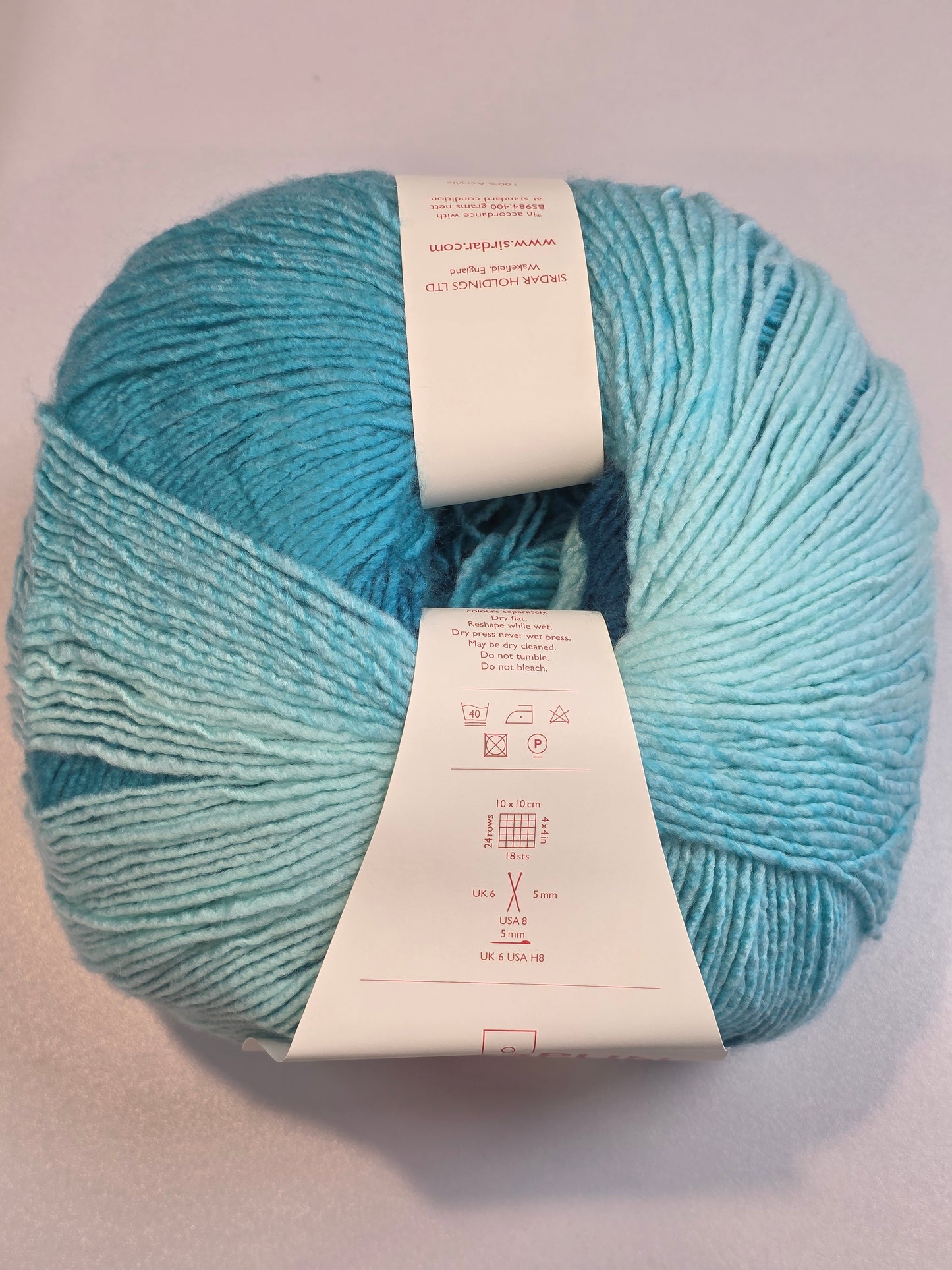 Sirdar yarn in blue - texture detail