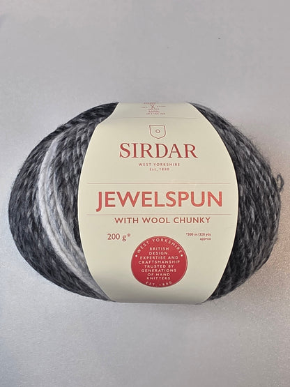Sirdar yarn, wool blend - close up detail