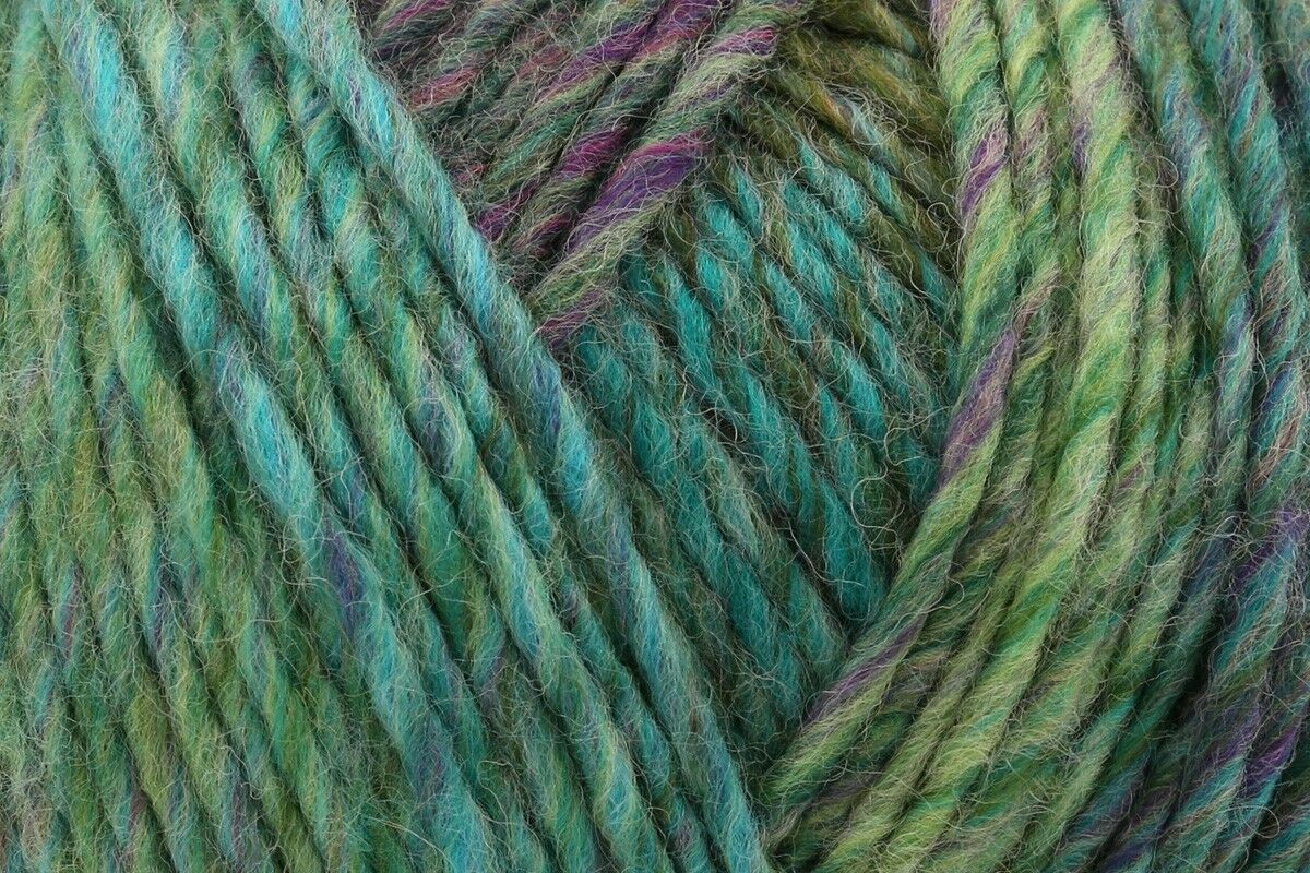 Sirdar yarn, wool blend
